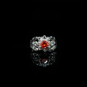 Anillo Flor con Circonia