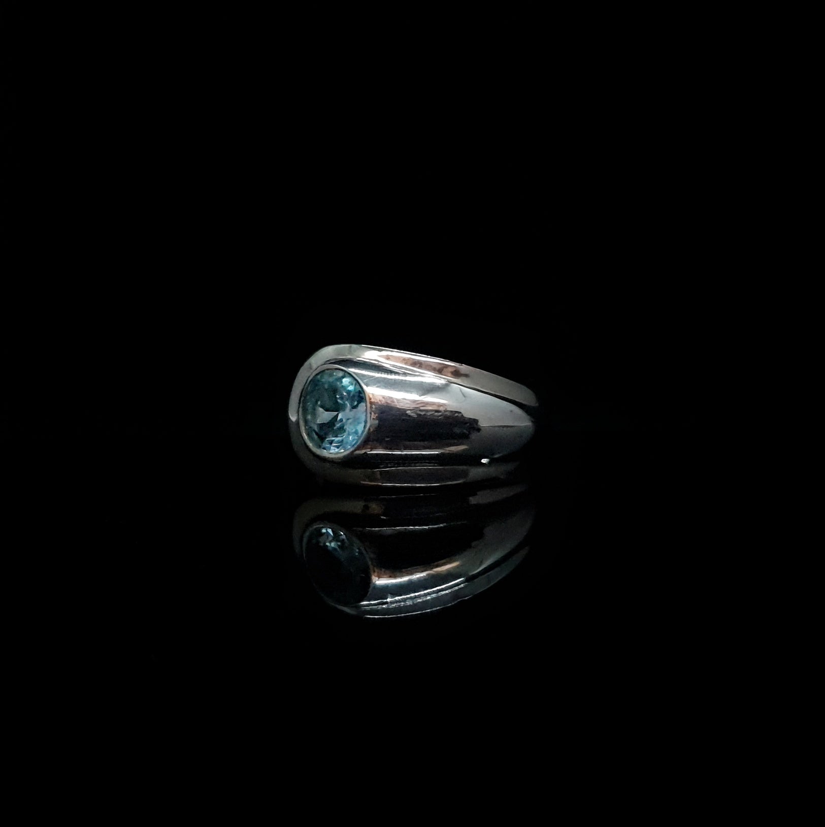 Anillo Circonia Azul Central