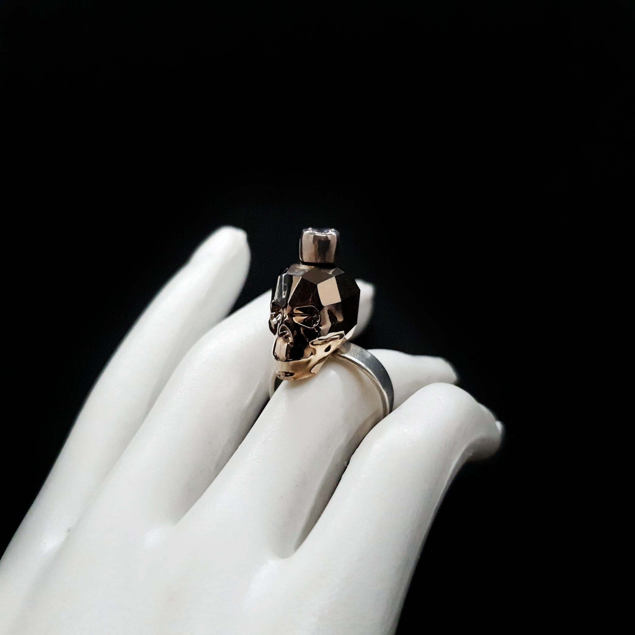 Anillo Cráneo Swarovski