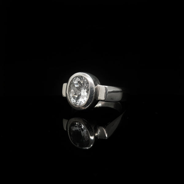 Anillo Circonia Ovalada